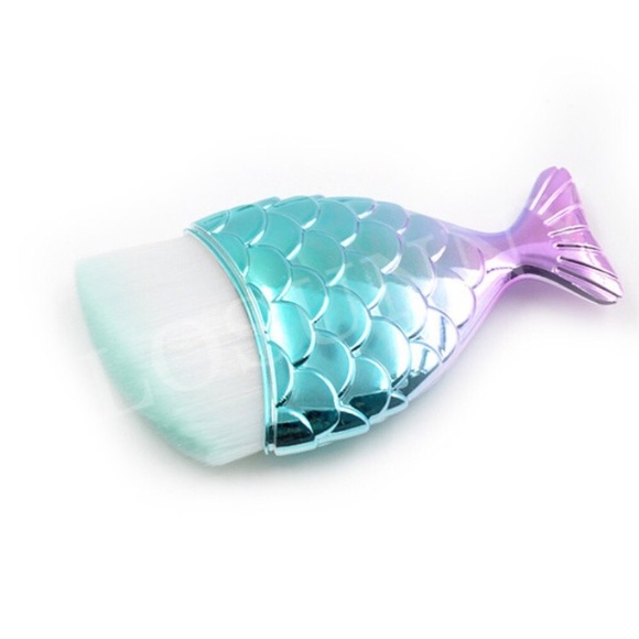 🧜♀️ Mermaid Tail Makeup Contouring Brush Aqua - Picture 1 of 3